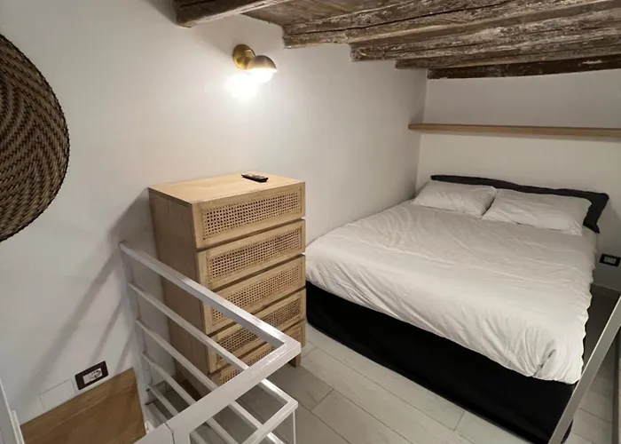 Apartment Loft A Piazza Di Spagna